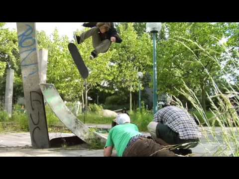 The Fourstar site has been updated with Fall '09 goods. Included is the 'Gang of Fourstar' the 'Four'n Legion Tour' trailer from our recent <br /> summer excursion. Full length video coming soon...