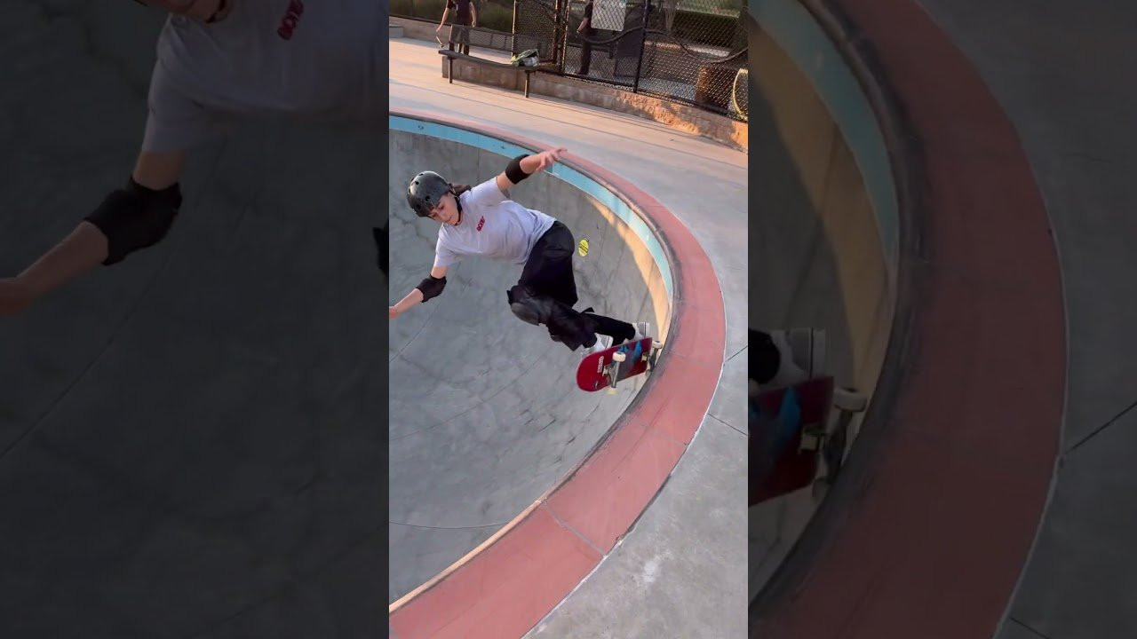 Naia Laso at Moorpark Skatepark 🎥 @Listen0