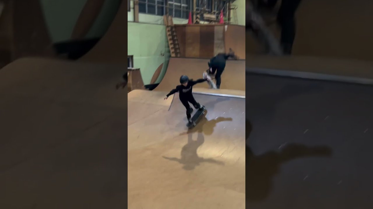 Hikari Satake and Sakura Yosozumi