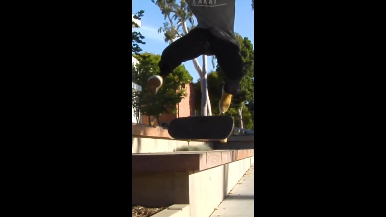 A couple from Sean Saltamachia featured in his segment "Workin' Man" back in issue 6!🔨<br /><br />#Skateboarding