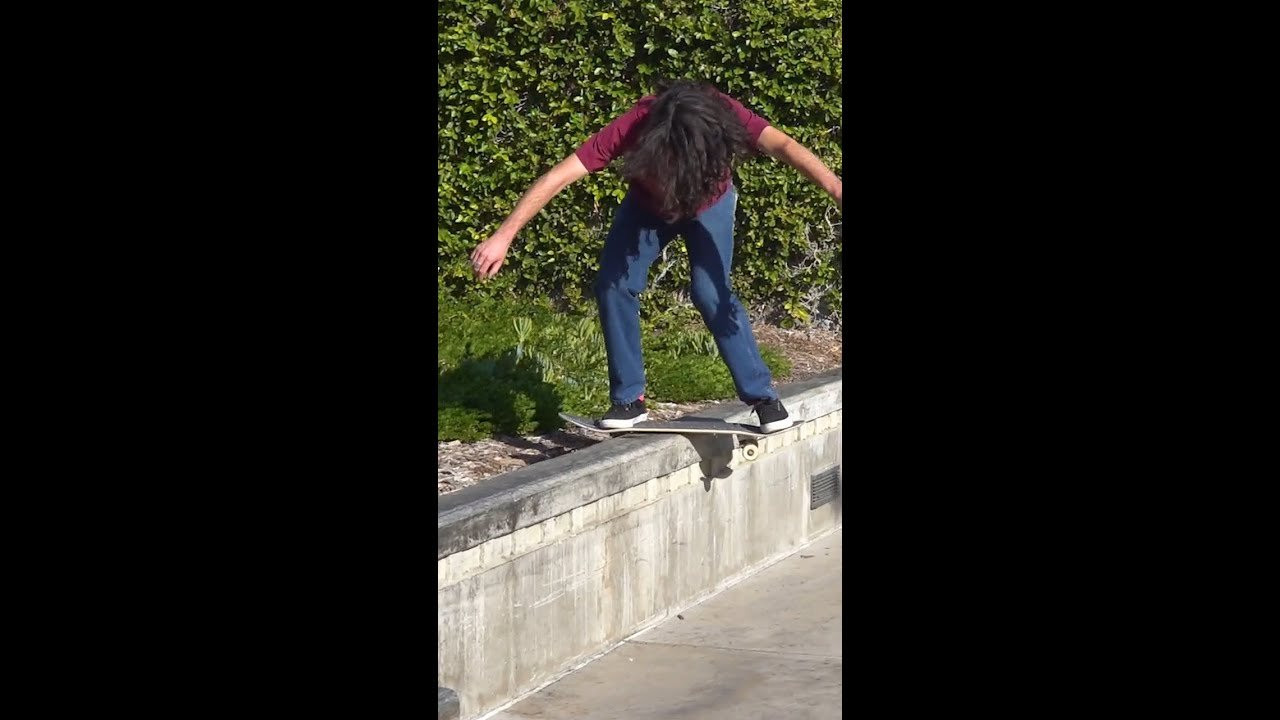 Dee Ostrander goes the distance as seen in our segment "SKATE HOUSE" back in issue 1!📺<br /><br />#Skateboarding #Shorts #ShortsVideo