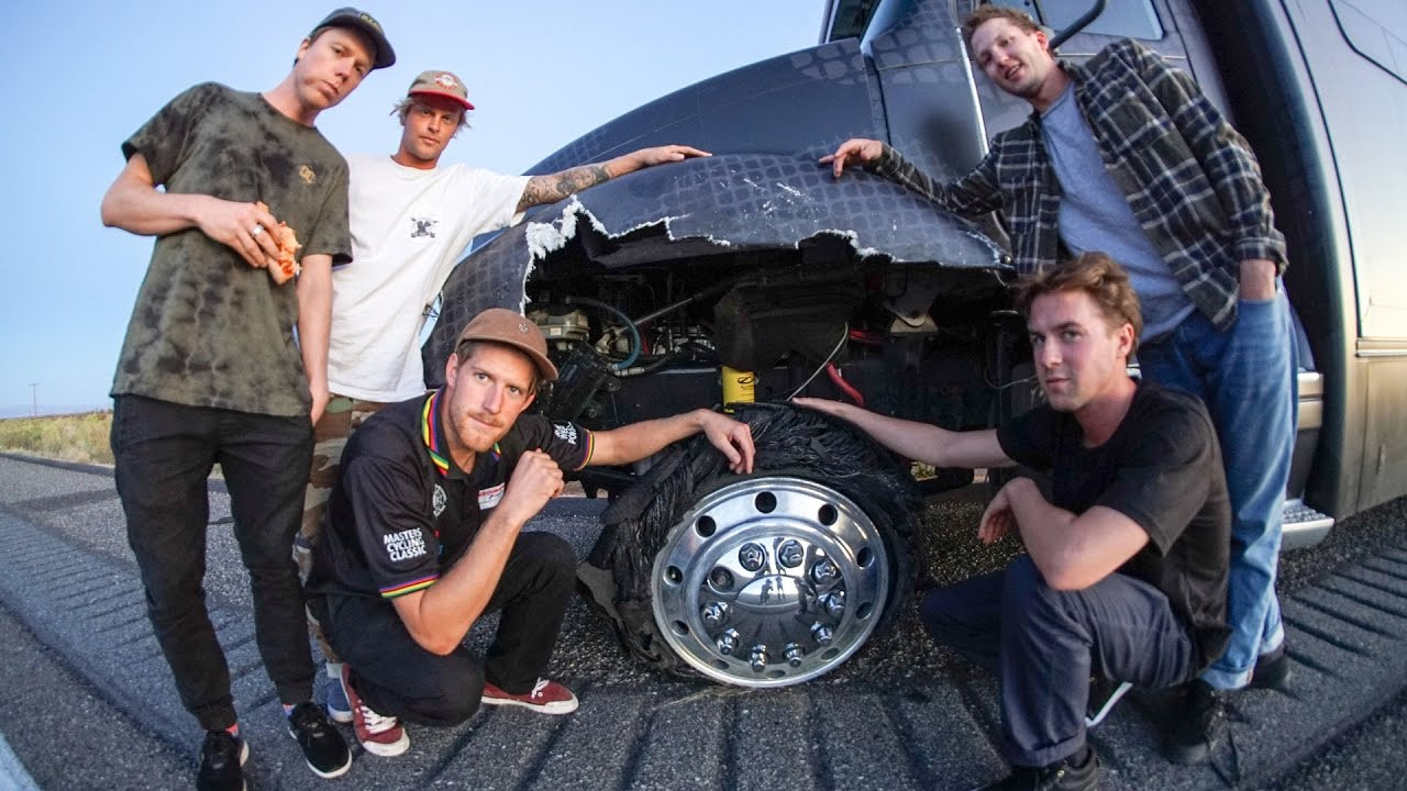 The DC Snowboarding team; Justin Fronius, Torstein Horgmo, Anto Chamberland, Iikka Backstrom, Brady Lem, and Jordan Morse, kicked off the winter 2017 season by piling in the 44ft DC RV for the second annual “Rogue to Mammoth” road trip to celebrate the start of winter. Full of skateboarding, snowboarding, and questionable shenanigans, the DC Rogue to Mammoth was the perfect way to explode into winter.<br /><br />Follow DC Shoes: <br />http://dcshoes.com/snow<br />http://facebook.com/dcshoes<br />http://twitter.com/dcshoes<br />http://instagram.com/dc_snowboarding