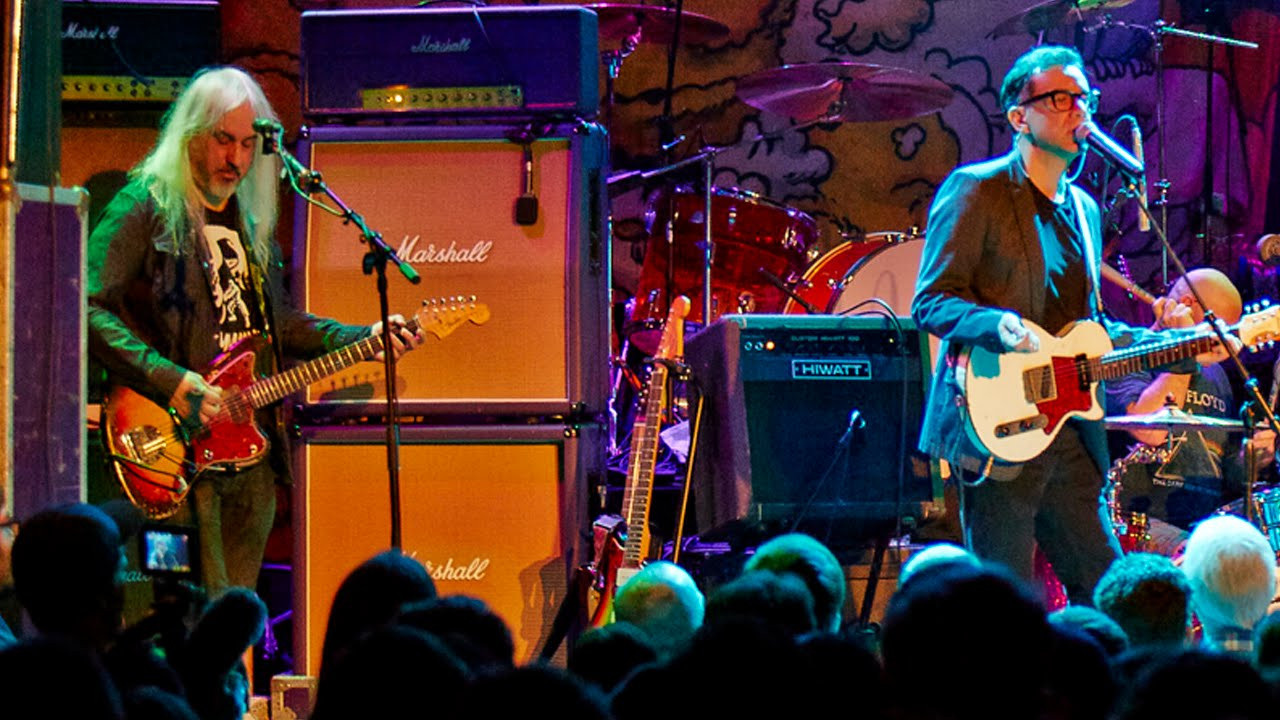 DC is proud to present Dinosaur Jr. celebrating 30 years since the release of their debut album, “Dinosaur,” with a seven-night run of shows at The Bowery Ballroom in New York City. The band is performing their debut album in its entirety each night followed by a set of songs from across their catalog, with very special guests sitting in each night.<br /><br />Watch "Feel The Pain" from their 1994 album Without a Sound, recorded on December 4th, night two of their seven-night, sold out residency at the Bowery Ballroom.<br /><br />For more visit:<br />http://DCShoes.com/DinosaurJr<br />http://Facebook.com/DCShoes<br />http://Twitter.com/DCShoes<br />http://Instagram.com/DCShoes