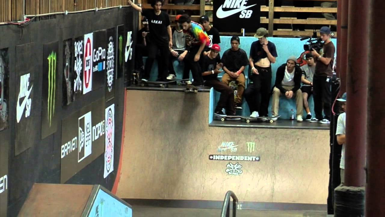 Micky Papa's Tampa AM 2015 semi finals run 1/2. Micky placed 12th in semi finals.<br /><br />Hometown: Vancouver, BC<br /><br />Sponsors: Blind, Globe, RDS, Mountain Dew Canada, FKD, Venture, Bones, Nixon, Diamond, Markisa, Switchmade Productions, Lacorda Threads