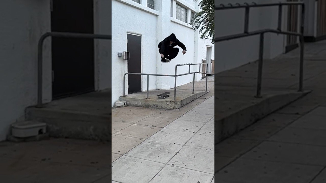 Enjoy the videos and music you love, upload original content, and share it all with friends, family, and the world on YouTube.