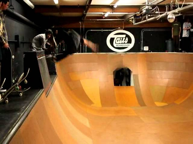BLOOD WIZARD x HEAVY Demo at the Logshop with<br />JACK GIVEN, CHRIS GREGSON, TOAD, GNARGI, JERRY GURNEY, NICH KUNZ, ROB MASON, and TRISTEN MOSS<br />http://bloodwizard.com/