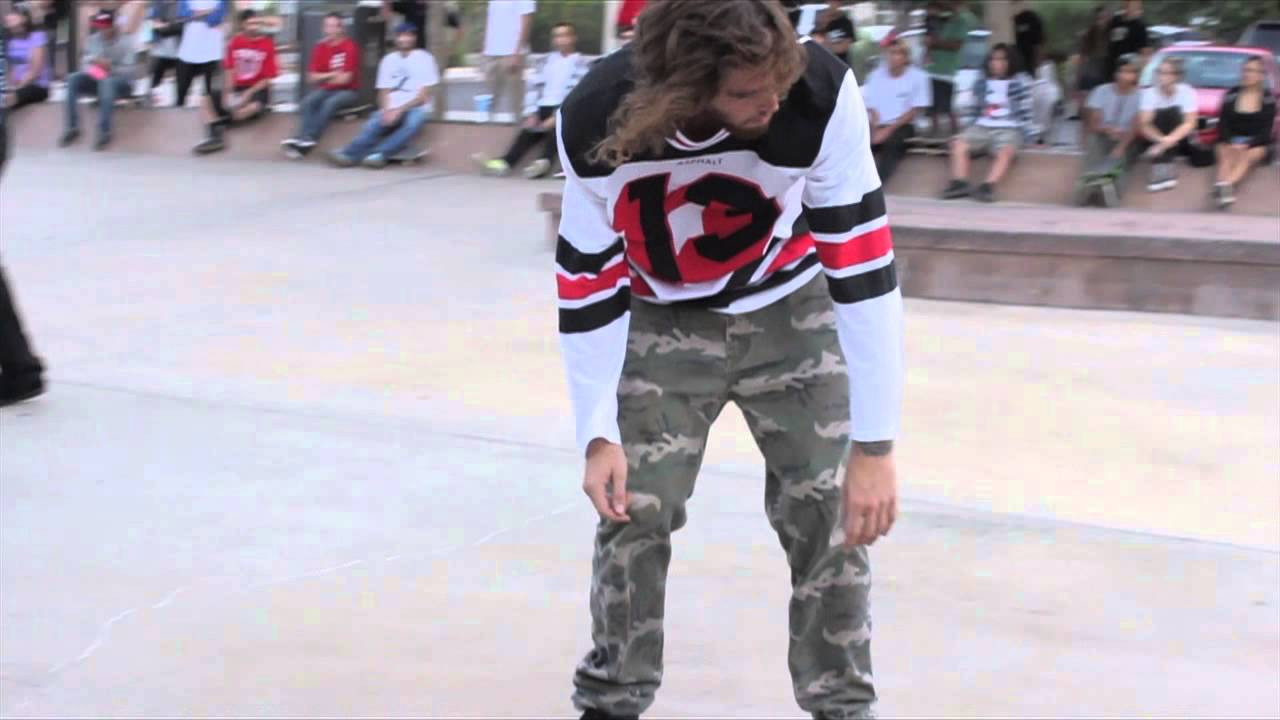 The Asphalt Yacht Club team came through our Litchfield Park location in Arizona for an autograph signing and demo on Tuesday October 20th. Nyjah Huston, Riley Hawk, Aaron JAWS Homoki, Stephen Lawyer, Miles Lawrence, Cole Wilson, Derrick Wilson and Thomas Dritsas were all here signing goods for the kids and shredding El Mirage park. Unfortunately Nyjah and Riley couldn't skate but everyone else absolutely killed it! Huge thanks to AYC for coming out and everyone else who joined us for the day's fun!