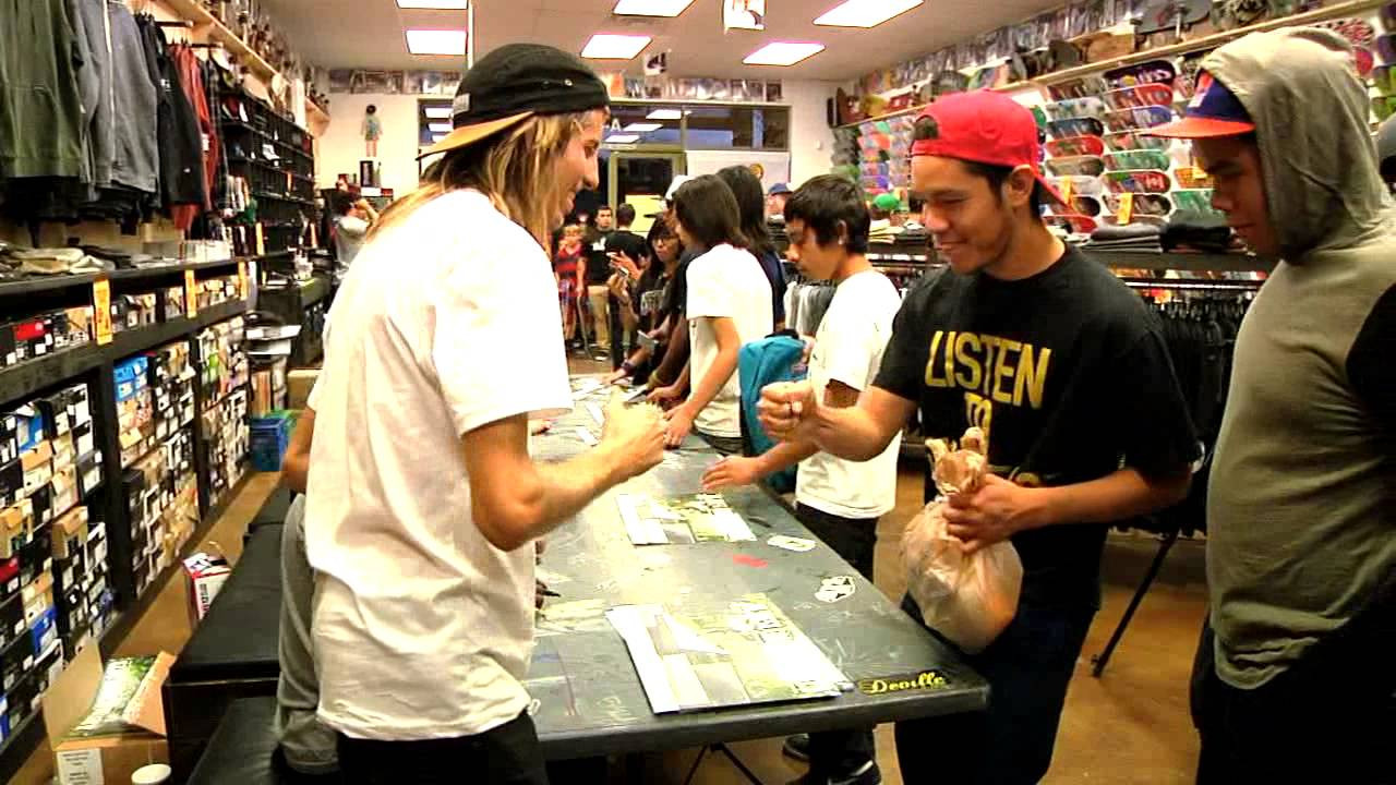 Wednesday night the Asphalt Yacht Club team came out and signed autographs for the masses at our shop in Litchfield. After all the photos with Nyjah were taken and all the posters were signed, we all headed to El Mirage Skatepark where Riley Hawk, Ben Nordberg, Blake Carpenter, Nyjah Huston, Stevie Williams, and Derrick Wilson along with a few Cowtown Team riders put on a show for all of those in attendance. Thanks to AYC and to everyone who came out.<br /><br />Filmed and Edited by Josh Metzger<br />Music: "Whore" by FIDLAR