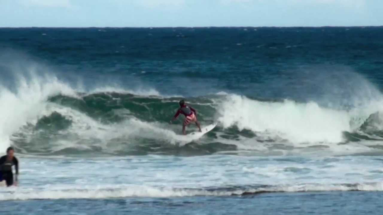 Staying at the Volcom Pipe house is every surfer's dream (or nightmare). <br /> For the second year running, Volcom Europe's juniors had the chance to live the dream and get the house for themselves. <br /> <br /> Under the watchful eyes of of Volcom Hawaii's Tai Vandyke and Kai "Borg" Garcia, they were reminded to make the most of this privilege, but to stay on their toes and respect the Hawaiian protocol...<br /> The boys got the message! <br /> Lots of surfing and fun in the middle of the pacific, where you can't ever take anything for granted...<br /> <br /> - Music -<br /> Song: "Rezerection"<br /> Artist: Valient Thorr<br /> Release: Legend of the World<br /> iTunes: http://georiot.co/SQU<br /> - http://www.volcoment.com -