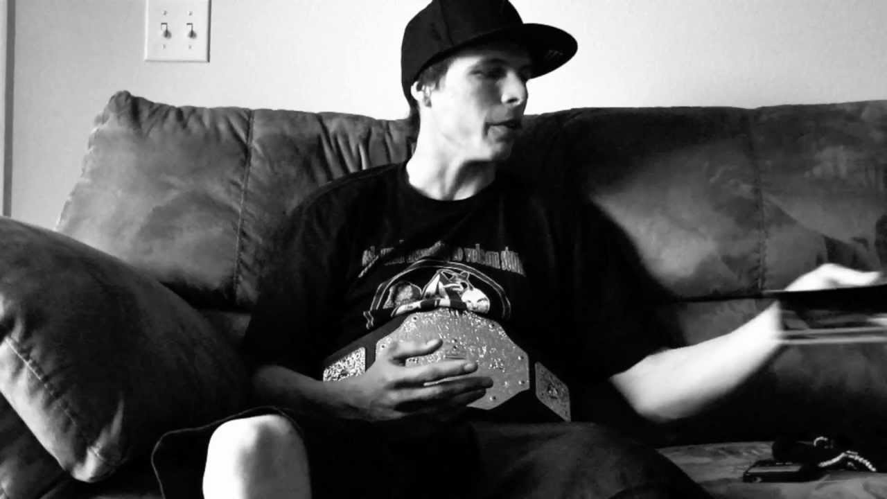 Go backstage with pro Motocross rider Darryn Durham.<br /> Featuring: "Bring out your dead" by Strung Out.