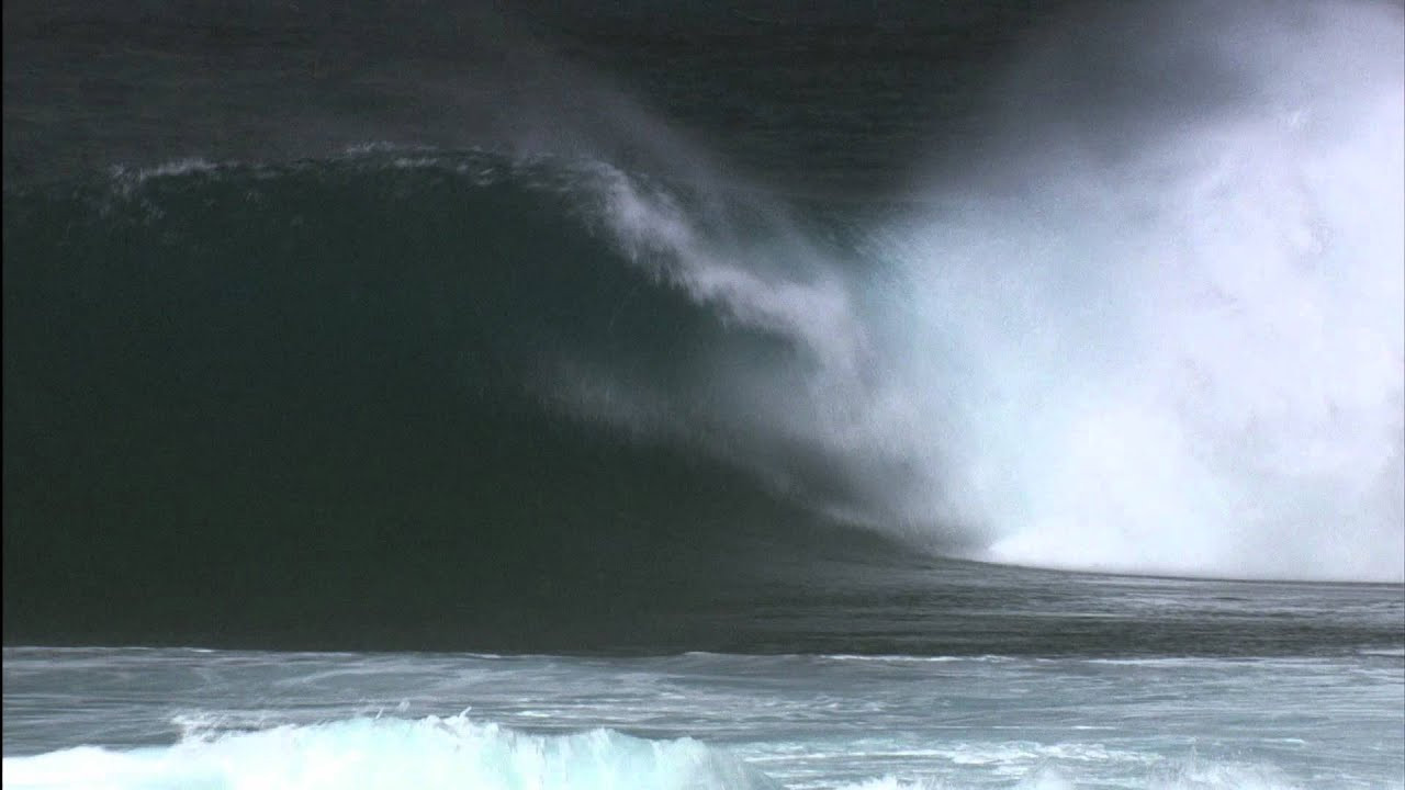 NORTH SHORE, Oahu -- (Jan. 29, 2012) -- The second day of competition kicked off this morning in classic 6-8 foot Pipeline with offshore trade winds to make for some spectacular surfing as we ran a full day of competition. To see photos and read the whole story go to: http://vol.cm/x1p8YC<br /> <br /> - Music -<br /> Song: "Heavy Damage"<br /> Artist: Jeff the Brotherhood<br /> Release: Heavy Days<br /> iTunes: http://georiot.co/321v