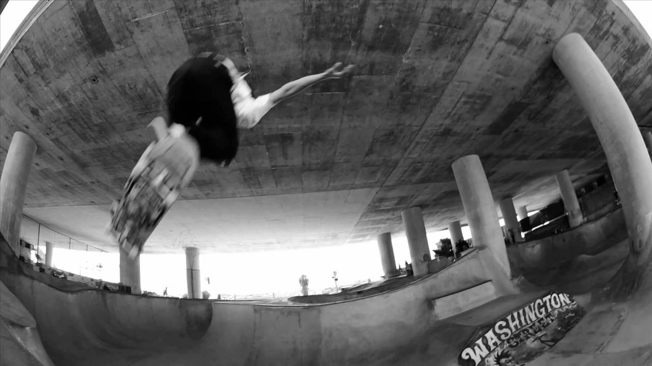 A short skate video, featuring Tom Remillard, designed to showcase the ferocious contours of San Diego's Washington Street skatepark. http://www.thepredatorybird.com/?p=3404