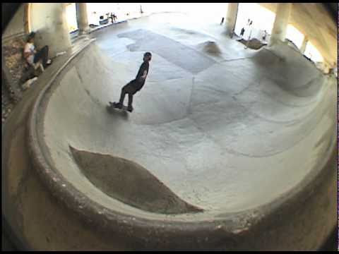 Here is Tom Remillard's washington st shredding park destroying part in the SHUFFL Video. Song : Nothing from Nothing by Billy Preston