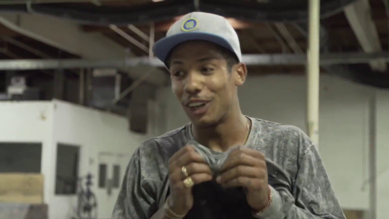 Our friends over at Diamond were able to give us a real treat this week! They made some calls and hooked us up with none other than Boo Johnson to put the Diamond Icon Shoes to the ultimate CCS wear test. Boo was a good sport and sweat out a few pounds for us to get to 100 at Beibel's park in North Hollywood. See how the shoes held up and then grab a pair at CCS.com! <br /><br />SUBSCRIBE to CCS YouTube: http://tinyurl.com/lmje4o6<br />Like CCS on FACEBOOK: https://www.facebook.com/ccs.skate<br />Follow CCS on INSTAGRAM: https://instagram.com/ccs_skate/<br />Follow CCS on TWITTER: http://twitter.com/CCS_skate<br />Check the WEBSITE: http://ccs.com/<br />Don't Forget SNAPCHAT: CCSskate