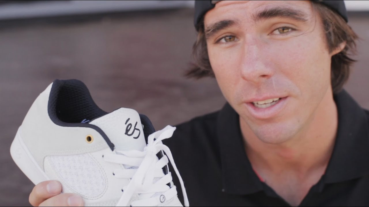 If we didn’t pick the right man for the job on this one! Kelly Hart is not only the team manager at éS Footwear, but he is also an amazing pro skateboarder. Kelly, among lots of other things, is known for his impeccable flat ground game, so who better to test his colorway of the Accel Slim than himself! We picked an all-time favorite trick of Kelly’s to see how the shoes hold up and Kelly delivered us 100 360 flips IN A ROW. It would have been the craziest thing we saw that day if we didn’t get to witness the amount of wear that ended up on the shoes. Check it out now to see how they held up and pick up a pair of this iconic shoe at CCS!<br /><br />SUBSCRIBE to CCS YouTube: http://tinyurl.com/lmje4o6<br />Like CCS on FACEBOOK: https://www.facebook.com/ccs.skate<br />Follow CCS on INSTAGRAM: https://instagram.com/ccs_skate/<br />Follow CCS on TWITTER: http://twitter.com/CCS_skate<br />Check the WEBSITE: http://ccs.com/<br />Don't Forget SNAPCHAT: CCSskate