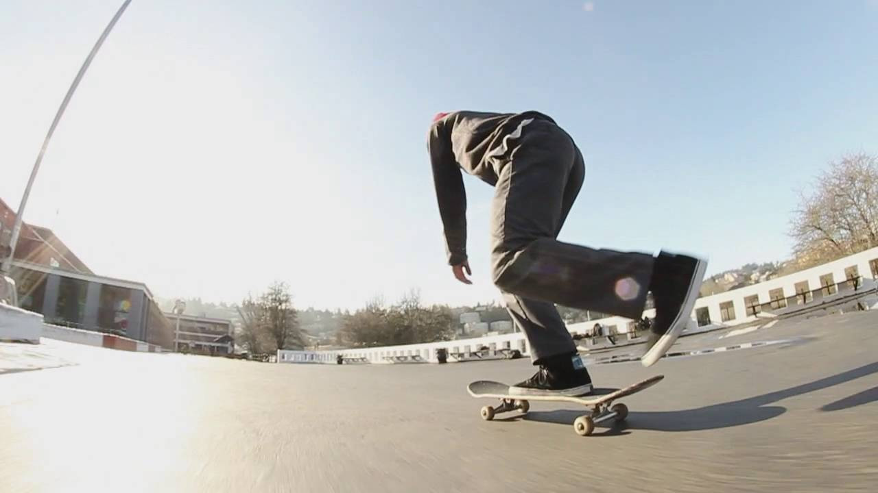 The Killing Floor’s Andrew Gray is a giant ball of explosive energy and creativity packaged neatly inside a small young man. His part in Chris Varcadipane’s Dusted video made our jaws drop so we had to share it with you guys. Combining fluid lines with some truly unique bangers, Andrew is someone you can count on seeing lots of rad stuff from. You may want to watch this one a few times.<br /><br />SUBSCRIBE to CCS YouTube: http://tinyurl.com/lmje4o6<br />Like CCS on FACEBOOK: https://www.facebook.com/ccs.skate<br />Follow CCS on INSTAGRAM: https://instagram.com/ccs_skate/<br />Follow CCS on TWITTER: http://twitter.com/CCS_skate<br />Check the WEBSITE: http://ccs.com/<br />Don't Forget SNAPCHAT : CCSskate