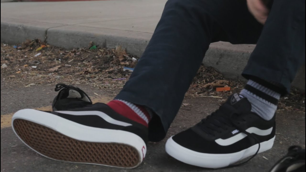 Anthony Van Engelen went and ditched the stitches for his newest pro model shoe from Vans, which made it a perfect contestant for the 100 Kickflip Challenge. We were excited to see how the no-sew upper of this techie shoe would hold up to our weak, and sometimes mediocre flicks. We plugged old Priceyhot in to a pair of AV Rapidwelds to give him his cardio workout for the month. Aside from a couple meltdowns, he did alright, and the shoes did even better. They broke in within the first 20 and it was smooth(ish) sailing from there. Watch to see how much sweat was spilled to bring you this video! <br /><br />Swoop some RapidWelds: https://shop.ccs.com/vans-av-rapidweld-pro-shoes-dress-blues-sun-9<br /><br />SUBSCRIBE to CCS YouTube: http://tinyurl.com/lmje4o6<br />Like CCS on FACEBOOK: https://www.facebook.com/ccs.skate<br />Follow CCS on INSTAGRAM: https://instagram.com/ccs_skate/<br />Follow CCS on TWITTER: http://twitter.com/CCS_skate<br />Check the WEBSITE: http://ccs.com/<br />Don't Forget SNAPCHAT : CCSskate