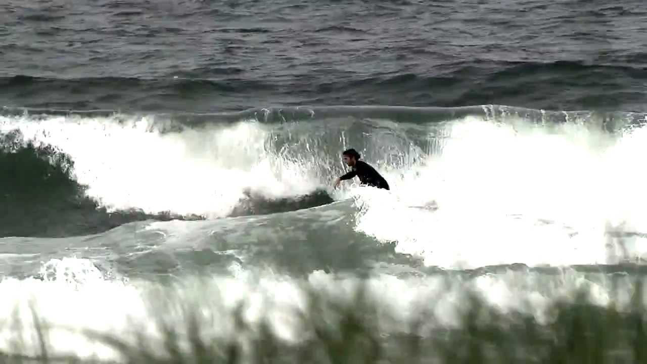 What's a Crock Pot you ask ? A slow-cooker is what most people will know it as, but it's Crock Pot for us slang, bad english speaking people. It's used usually for throwing a bunch of all different kinds of foods in. Whatever u can find just chuck it in, cook it up, and you'll end up with something half decent!!<br /><br />This clip is a bunch of different shit gathered over 2 days and all blended together. Open up the pot and see what's in it !!