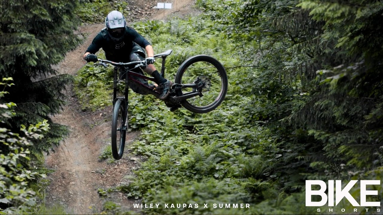 Bikes and best buddies all around the world, '100 Seconds of Summer' celebrates those warmer, brighter times.