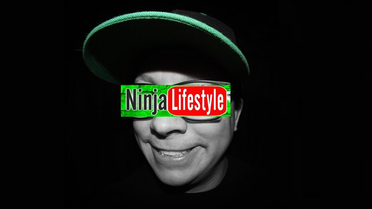 This breakdown attempts to piece together the online journey to stardom embarked upon by YouTube skater ‘black ninja’ and his channel, NinjaLifestyle<br />----------------------------------------------------------------------------------------------------<br />Ninja’s channel: https://www.youtube.com/c/NinjaLifestyle<br /><br />Follow Dumb Data on IG: https://www.instagram.com/realdumbdata/<br /><br />Follow Dumb Data on TikTok: https://www.tiktok.com/@dumbdata
