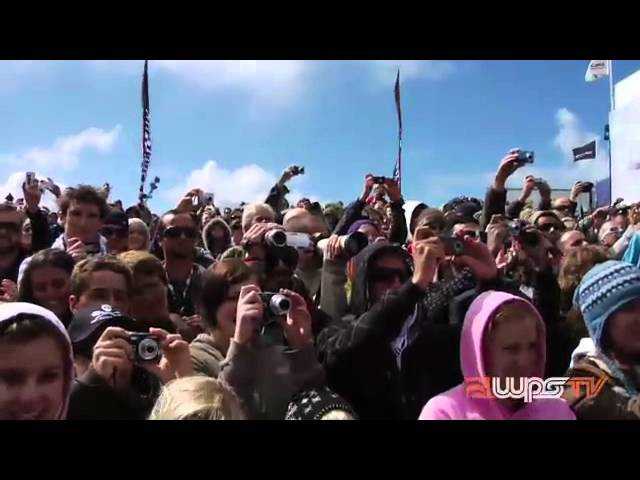 An emotional victory for the greatest surfer ever, at Australia's hallowed Bells Beach Joined on stage by a local Aboriginal dance troupe