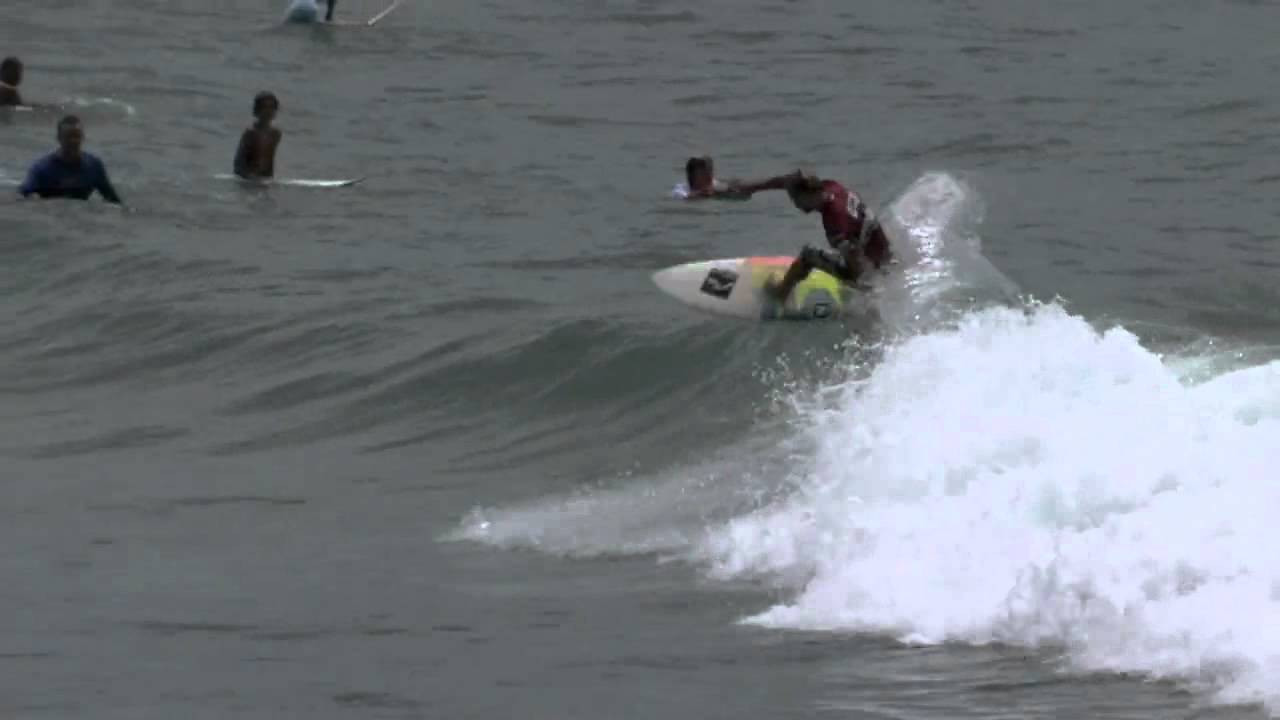 "Breaka Burleigh 4 Star Pro ..."<br /><br />Kerr-azy.com