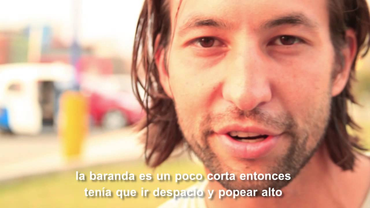 A fines del 2012 nos visitó el team World Industries internacional: Andrew Canon, Derek Fukuhara,Timmy Knuth y Matt Mendenhall fueron los jinetes que se encargarían de romper el skatepark de La Punta en una espectacular demo. Antes pudimos hacerle una nota en plena sessión de street en la plaza de San Juan de Miraflores donde pudimos conversar un poco de su tour y sus experiencias en Perú. Gracias a LRG, Electric, Ciclon, Vestal y Big Head Surf Shop.