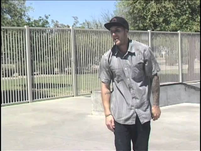 World Riders - Andrew Cannon,Matt Mendenhall,Mike Franklin,Cody Davis ,and Timmy Knuth skating Tempe Park in AZ