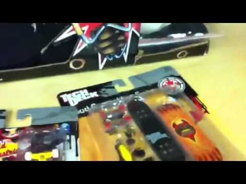 This is in response to @michael790 's video of all his World @techdeckoffical boards.