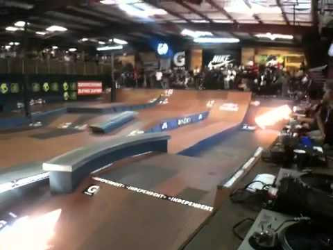 Couple of tricks from Ishod's run in the finals of Tampa Am 2010