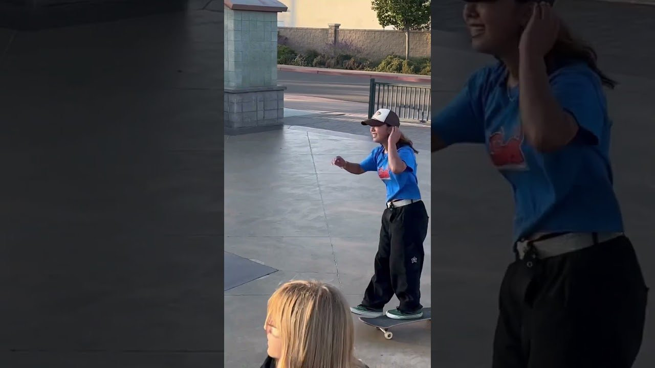 Hina Maeda at Exposure Skate 🎥 @Listen0