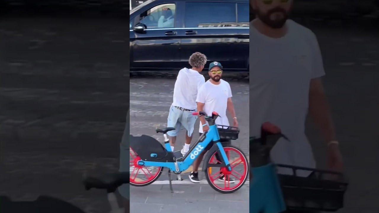 Gabryel Aguilar Stair Session