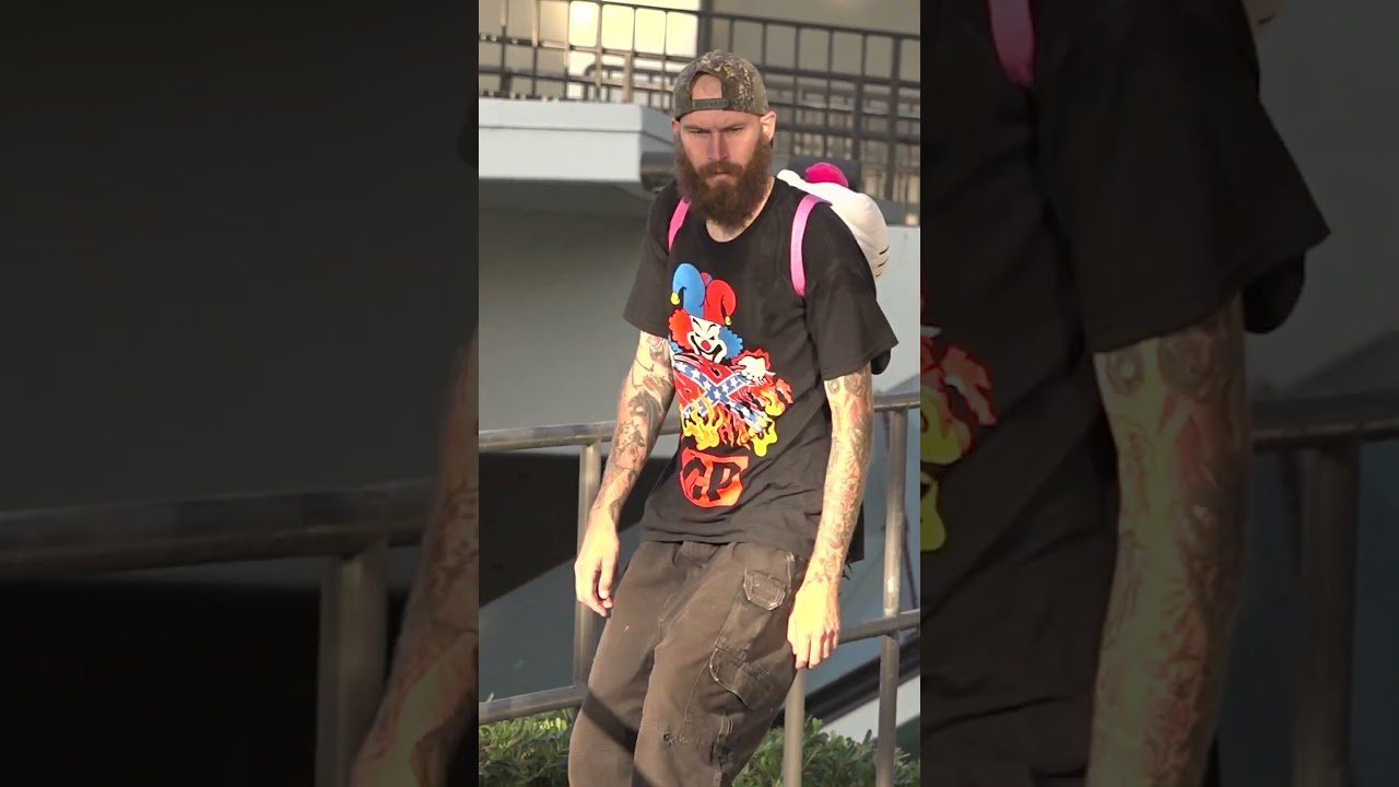 A quick cruise through CSULB with Chandler Burton🌊 As seen in "You Should Know: Chandler Burton" in issue 12📺<br /><br />➡️ Go back and give it a watch on our channel!<br /><br />#Skateboarding #LongBeach #shorts #shortsvideo