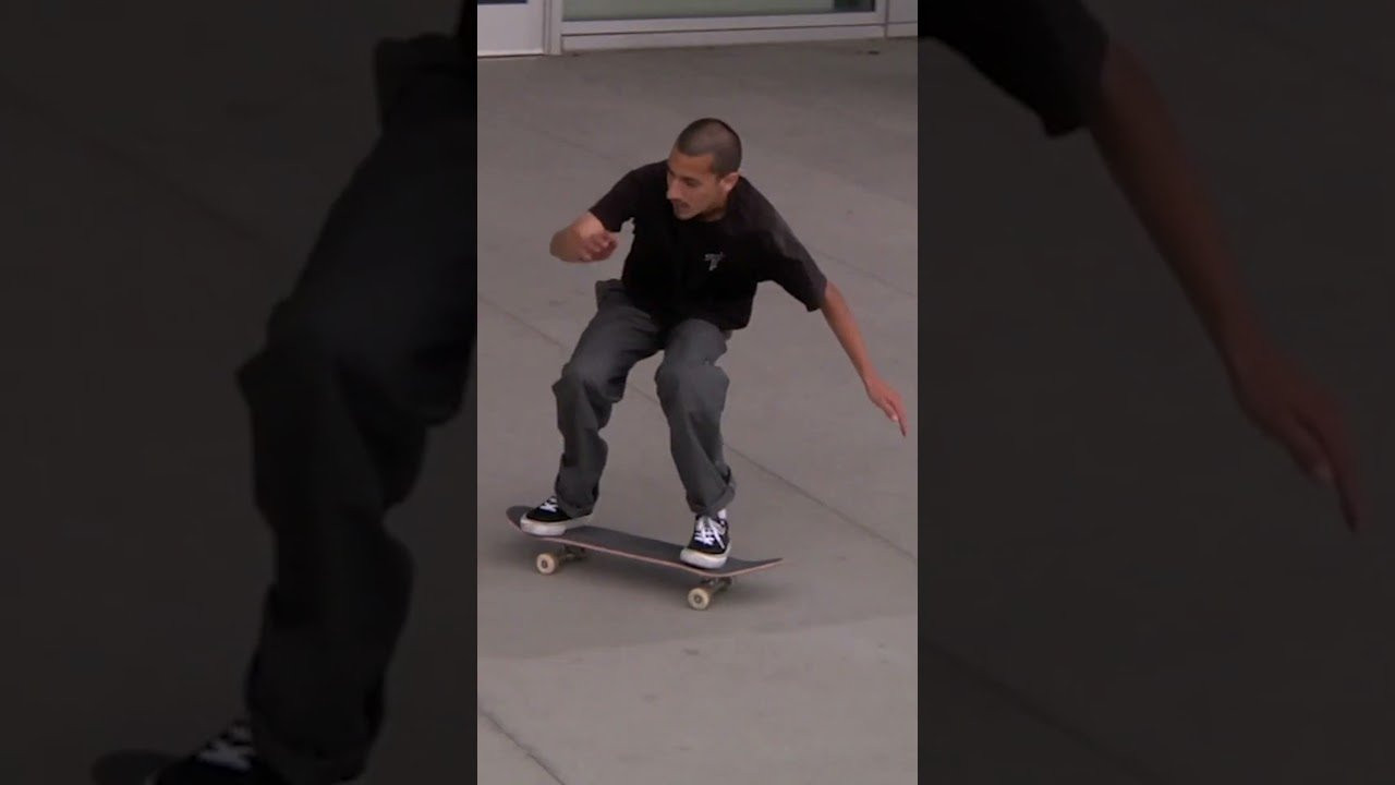 Gabriel Cortez trucks through a HEAVY hardflip as seen in the openers of issue 6🔨<br /><br />📹 Robert Murphy<br /><br />➡️iDabblevm.com for more!<br /><br />#Skateboarding #Shorts #ShortsVideo