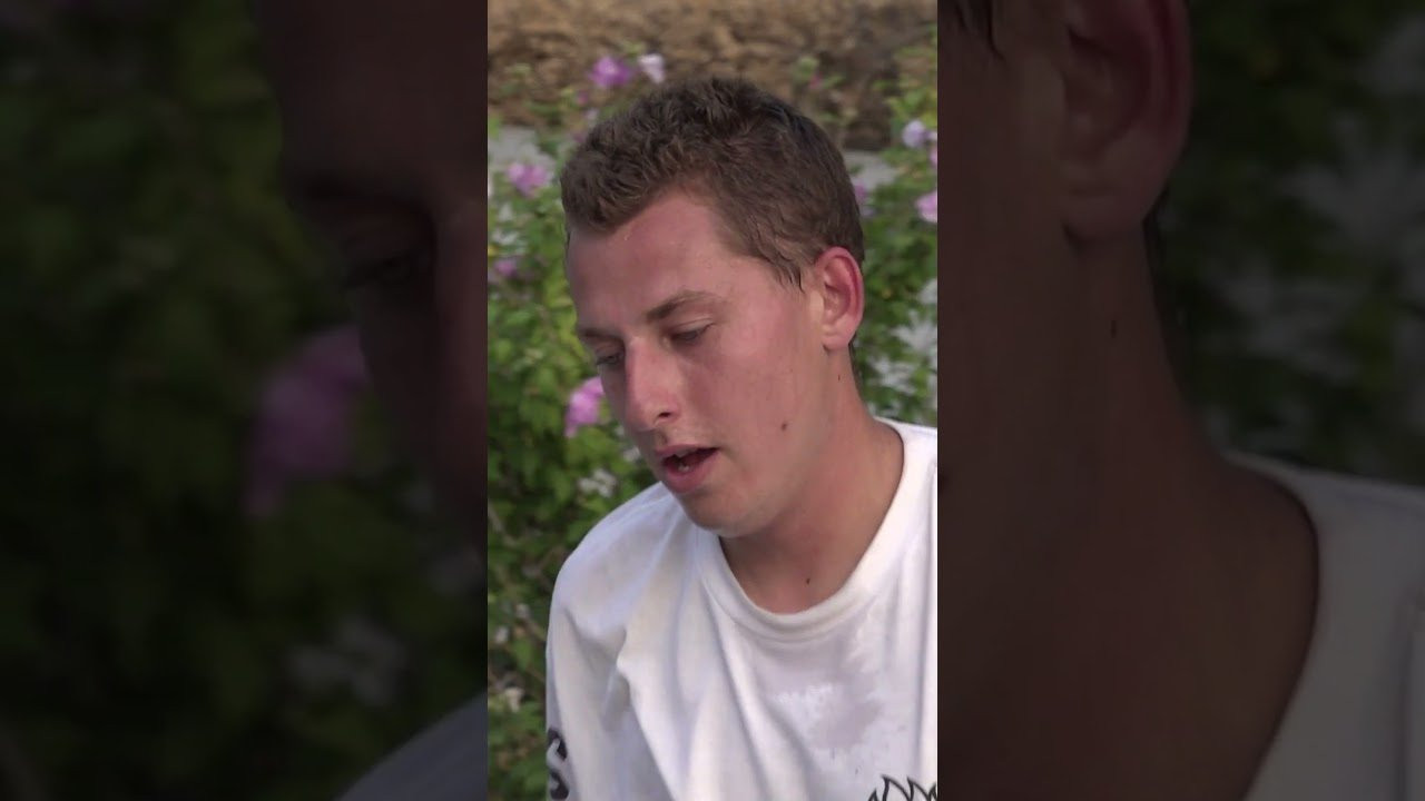 Ryan Connors taking creativity to a new level at Jkwon 📈<br /><br />📹 Michael Bell<br /><br />As seen in iDabble issue 7👀 Go back and give it a watch for more!<br /><br />#Skateboarding #Shorts #ShortsVideo