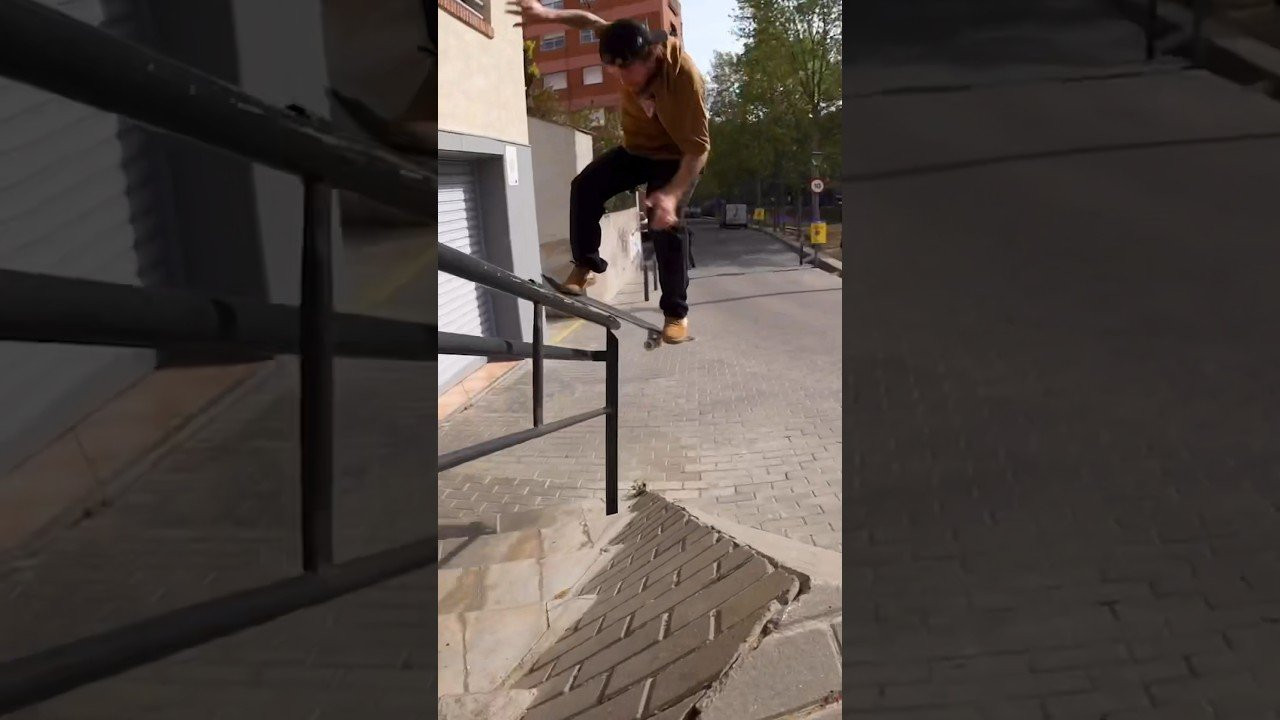 Enjoy the videos and music you love, upload original content, and share it all with friends, family, and the world on YouTube.