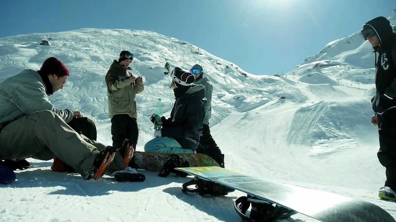 You liked what you saw last month? Riders are still shreding hard in the DC Area 43 snowpark in Meribel-Mottaret. In february it was time for the rest of the teams to have some fun ! Check out what you missed out on with this edit of the DC German/Austrian, Spanish team, and also the Global Ams including Anto Chamberland. Enjoy<br /><br />SPOT: DC AREA 43 Méribel-Mottaret<br /><br />FIlming & Editing : FrankyMoiss<br /><br />Additional filming: Jesse Fox, Anto Chamberland, Martin Campi, Martin Venier<br /><br />Music: MalikElectric Remix