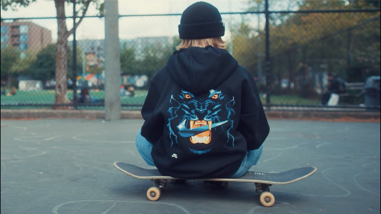 Samborghini for Nike SB. Available now in select skate shops and coming soon to nike.com/skateboarding<br /><br />Find a shop near you: https://www.nikesb.com/shops<br /><br />More from Nike Skateboarding<br />Official website: https://www.nikesb.com/<br />Instagram: https://www.instagram.com/nikesb <br />Twitter: https://twitter.com/nikesb