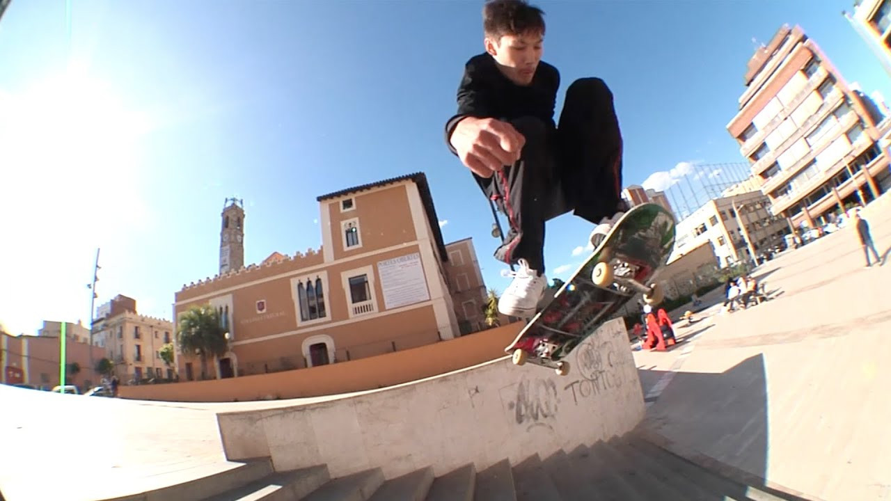 You know him from the ‘Gram, but he’s been saving the best clips for this right here. Dripping with signature finesse, this part hits with authority. Hell yeah, Hyun!<br /> <br />Keep up with Thrasher Magazine here:<br /> http://www.thrashermagazine.com<br /> http://www.facebook.com/thrashermagazine<br /> http://www.instagram.com/thrashermag<br /> http://www.twitter.com/thrashermag