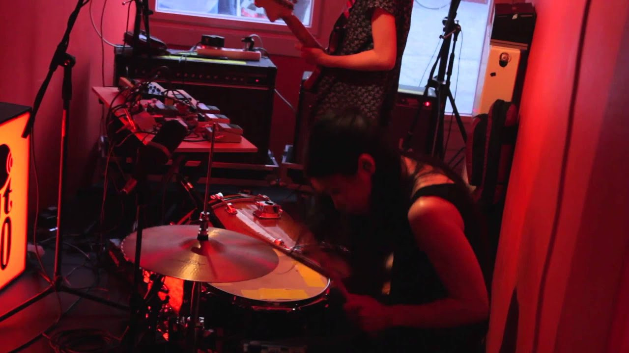 Unassuming Japanese Trio Nisennenmondai wowed fans by bringing their clangy, distorted and raw sound to Red Light Radio in the heart of Amsterdam. <br /><br />Red Light Sessions are an eclectic mix of alternative musical performances from curated by Red Light Radio.