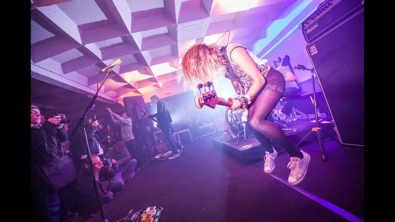 The Subways rock a super loud version an old favorite in Paris as part of our Get Loud gig series. <br /><br />Track: "Rock & Roll Queen"