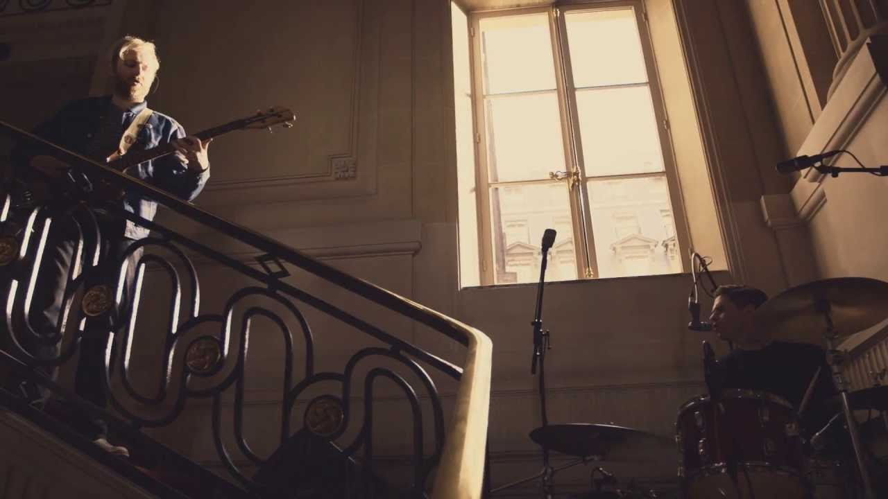 EMPTY SPACE is a brand new music video series from Converse and La Blogotheque that showcases a wide range of artists playing in empty venues across Paris. The quintessentially French establishments provide the perfect setting for intimate, unexpected and powerful moments that allow their music to shine...<br /><br />Track: Love Illumination by Franz Ferdinand