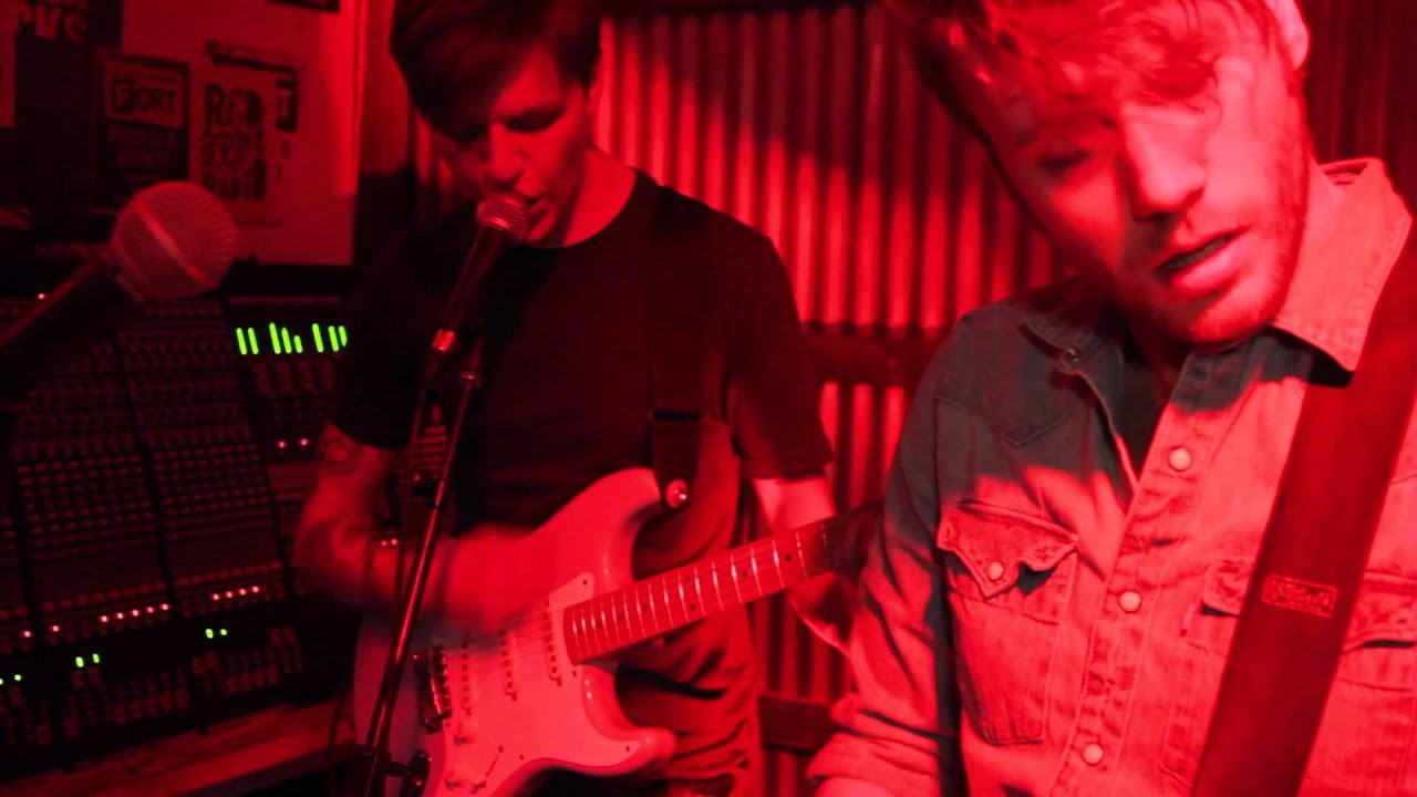 All the way from the Netherlands, Traumahelikopter reunited with Red Light Radio in Austin, Texas to perform this live version of "Infected".<br /><br />For more Red Light Sessions, visit: http://www.redlightradio.net/sessions