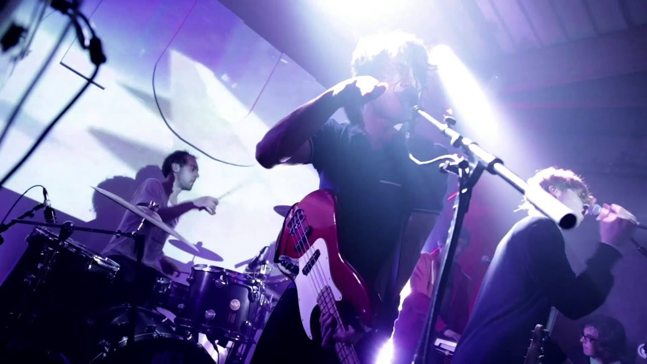 3rd April 2013. Breton perform "Foam" live at Garage MU in Paris.<br /><br />Stay tuned for more Get Dirty live tracks, or for more information on the Get Dirty gig series, click here: http://on.fb.me/14pL5mI