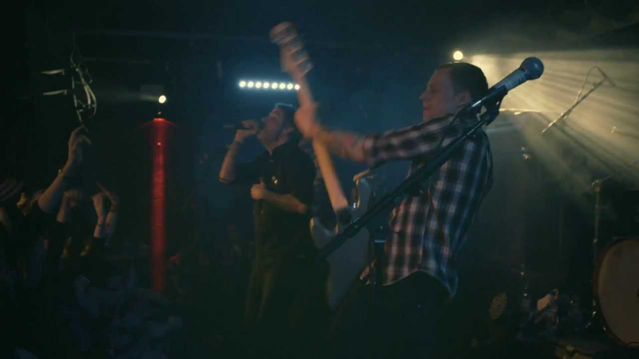 2nd April 2013. BOYSETSFIRE perform "Empire" live at Bi Nuu in Berlin.<br /><br />Stay tuned for more gigs, or click here for more info on the Get Dirty series: http://on.fb.me/14pL5mI