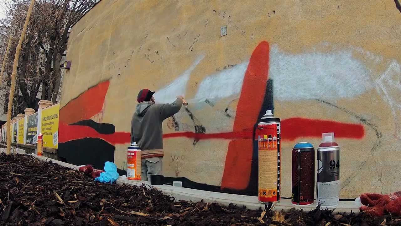 Our Wall to Wall series travels back to Europe - to Prague in the Czech Republic. Following in Nick Zipper's footsteps, Lukáš Pavlíček added his color to the city<br /><br />For more from the series, stay tuned to Converse YouTube.