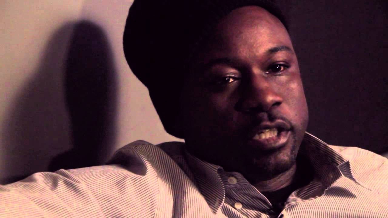 Oh, Hello, meet Havoc, an America rapper, record producer and one half of the hip-hop duo Mobb Deep. Havoc sits down with us to share the early years of his career and being in the studio as a young musician. <br /><br />Check out Havoc's new single "Tell Me To My Face" featuring Royce Da 5'9". The track "Tell Me To My Face" will be featured on his upcoming album release 13 -- https://soundcloud.com/naturesounds/havoc-tell-me<br /><br />For more on Havoc: <br />@TheRealHavoc<br />http://www.facebook.com/HavocOfMobbDeep<br /><br />For more on Converse Rubber Tracks:<br />http://www.converse.com/rubbertracks