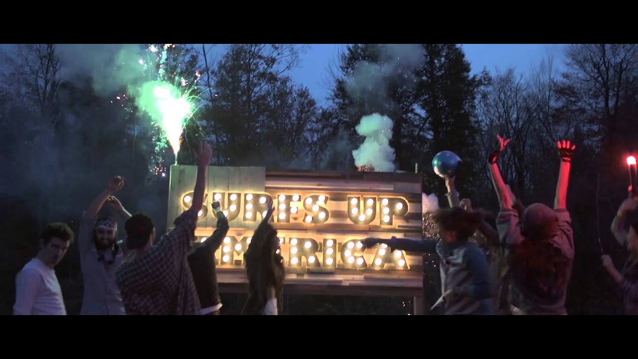 Check out the original music video created by Loroto for Bodega Girls, who recorded their song "Surf's Up America" at the Converse Rubber Tracks studio. <br /><br />Converse's A/V Connection project pairs artists and filmmakers together to<br />collaborate on music videos for tracks recorded at the Converse Rubber<br />Tracks Studio.<br /><br />Download the track for free:<br />http://www.facebook.com/converse/app_289966411097343<br /><br />Director: Addison Post<br />Producer: P. Nick Curran<br />Stylist: Mia Anter<br />Director of Photography: Addison Post<br />Production Design: Winston Macdonald & Colin Driesch<br />Production Coordinator: John O'Riordan<br />Assistant Stylist: Kristy Downer<br />Allston Location Manager: Chris Coughlin<br /><br />BG Car Decal: Bob Shane<br /><br />Edited by: Addison Post & P. Nick Curran<br /><br />Loroto.com