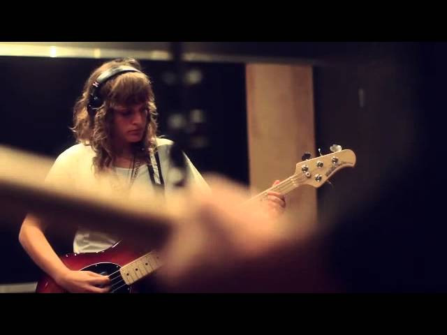 This week's "Track of the Week" features the single "United" from Converse Rubber Tracks recording artist Sean Bones. Check out a sneak peek of the recording and creative process for his new single.<br /><br />Download "Untiled" for free at the Converse Facebook page: http://www.facebook.com/converse/app_289966411097343<br /><br />For more on Sean Bones:<br />http://www.seanbones.com/<br />http://www.facebook.com/seanbonesmusic<br />https://twitter.com/indianabones