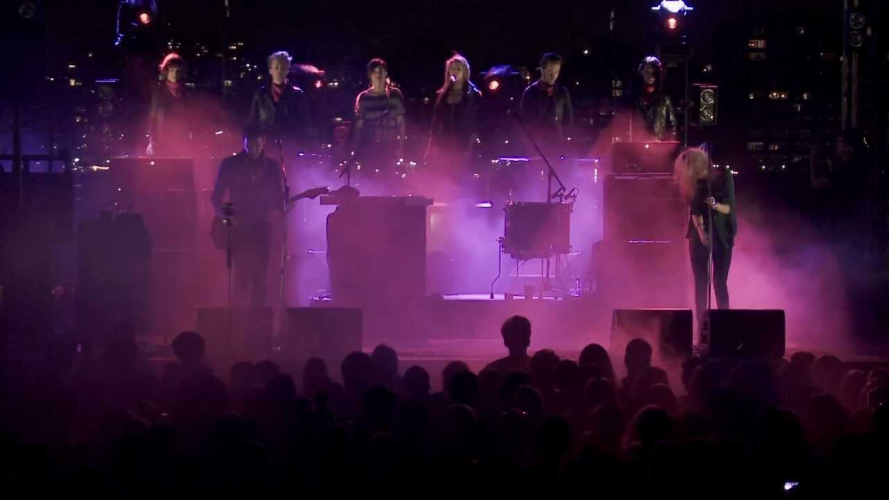 The Kills headlined the second edition of Converse City Carnage NYC in front of a revved up crowd. Check out their version of "DNA," featuring their very own Black Rooster Drum Corps.